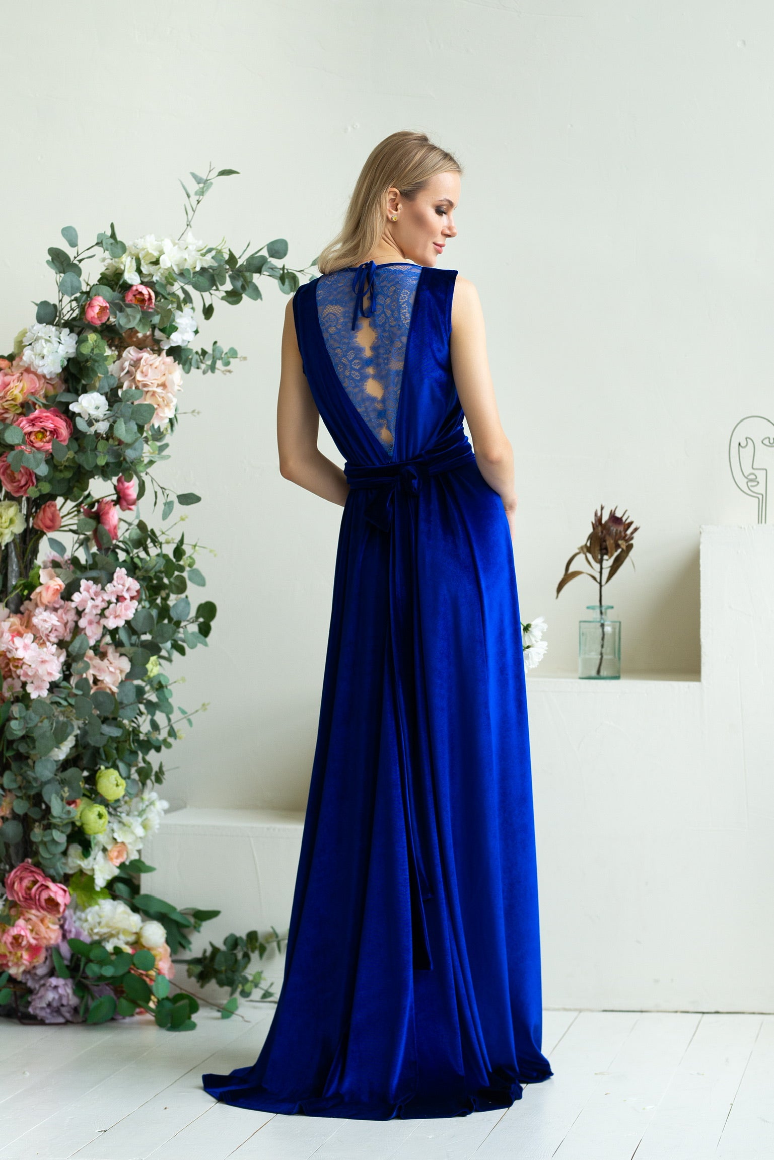 Bridesmaid Sleeveless Velvet Lace Back Maxi Dress